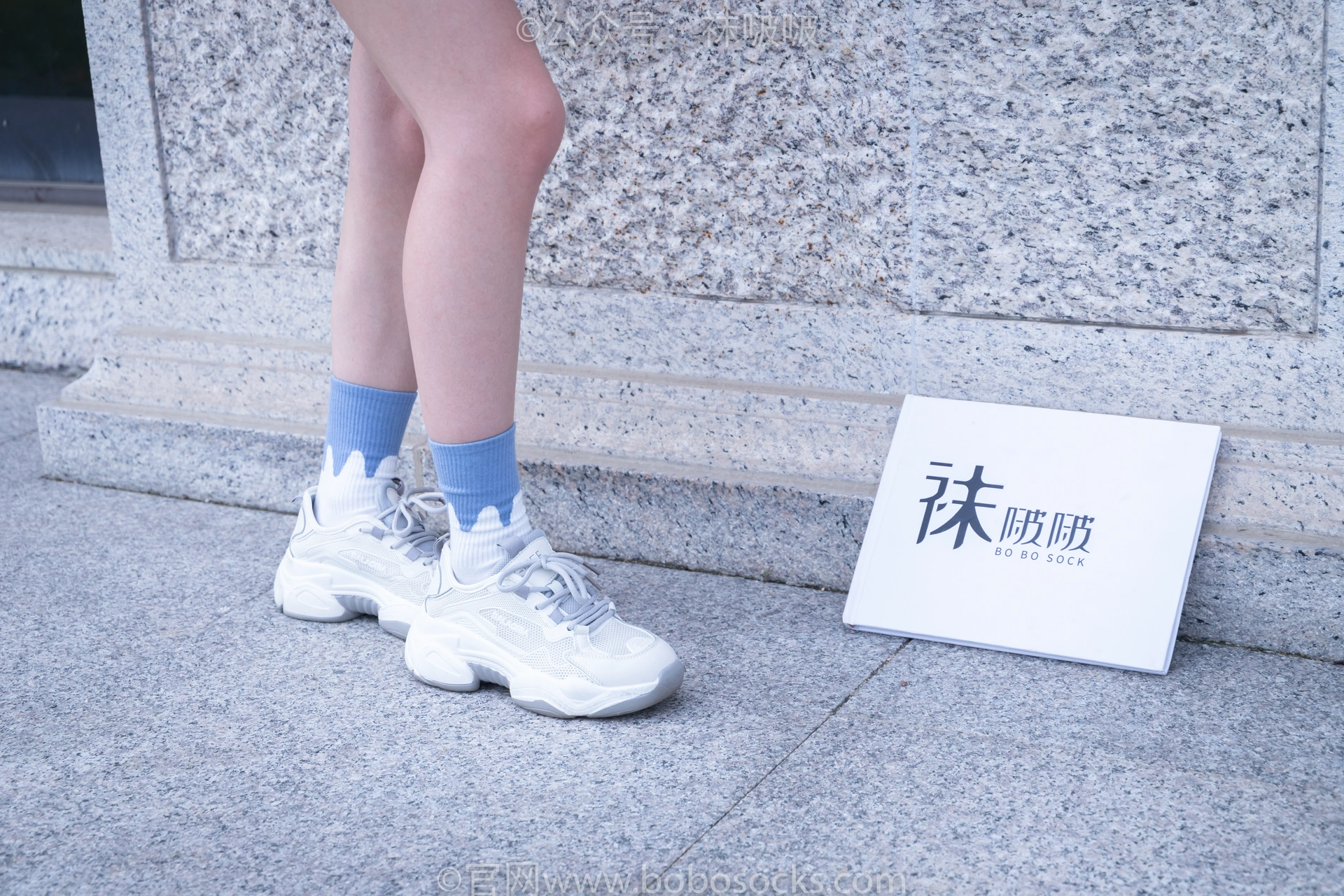 [BoBoSocks袜啵啵]NO.028 小米-运动鞋、白棉袜、裸足 2